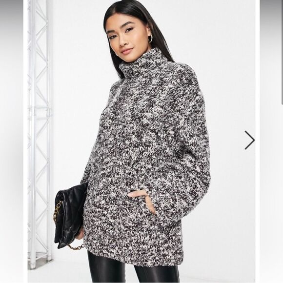 & Other Stories Marled Wool Turtleneck Kangaroo Pocket Sweater- Size Small - Picture 2 of 10